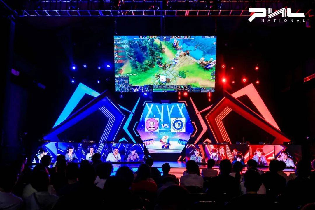 要在攻防两 要在攻防两