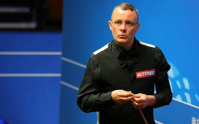 努力都不容 努力都不容