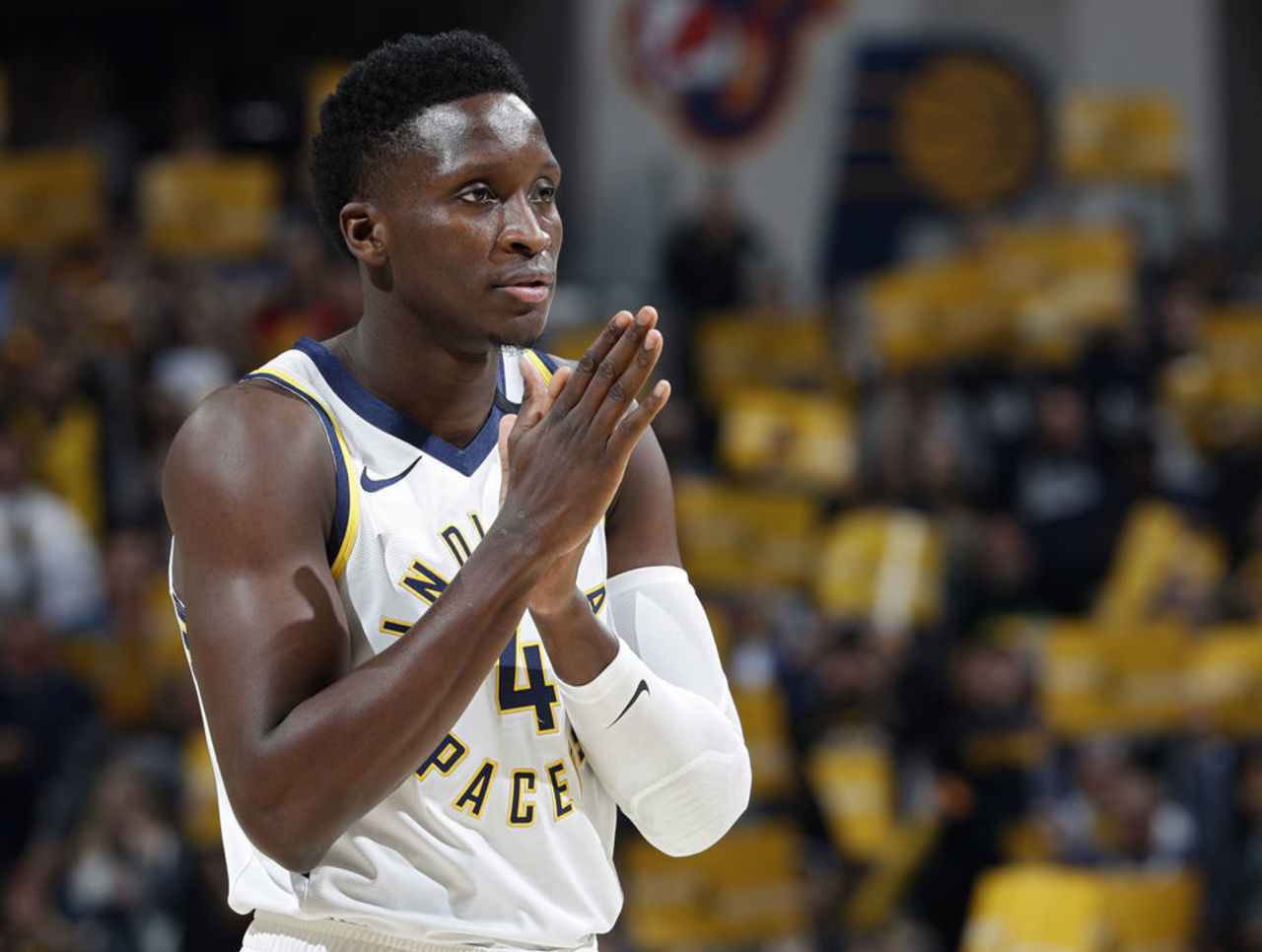 常常等同于 常常等同于