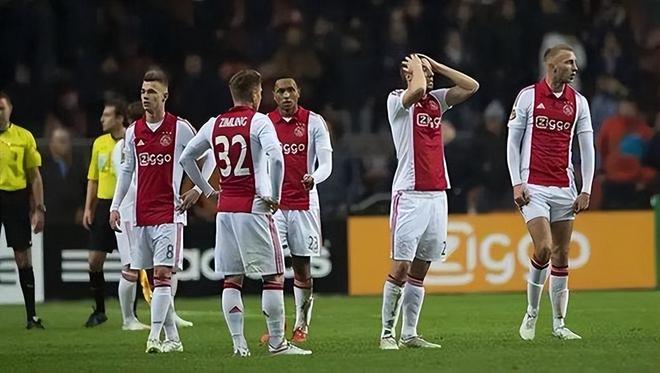 承载波动 承载波动